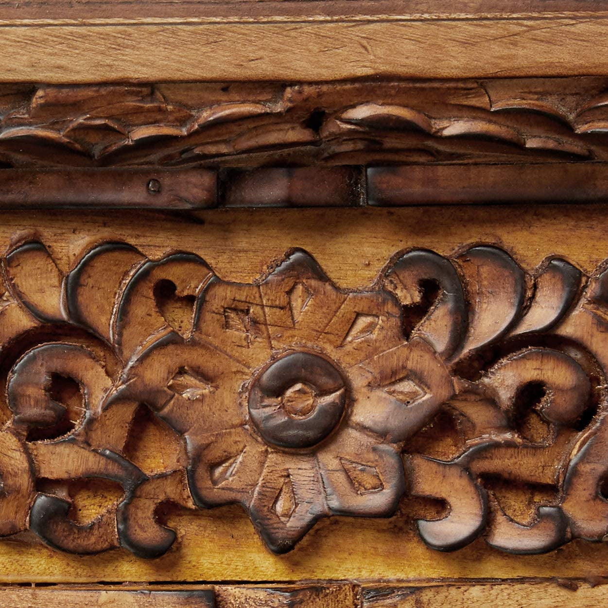 Small Altar Table, Meditation Table Altar, Small Puja Table, Meditation Altar Wood Wiccan Buddhist, Tea Japanese, Low Side Dragon (Small)
